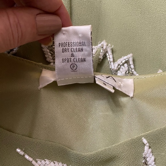 J Kara Women's Scoop Neck with 3/4 Sleeve Beaded Top Long Formal Dress - Picture 12 of 16